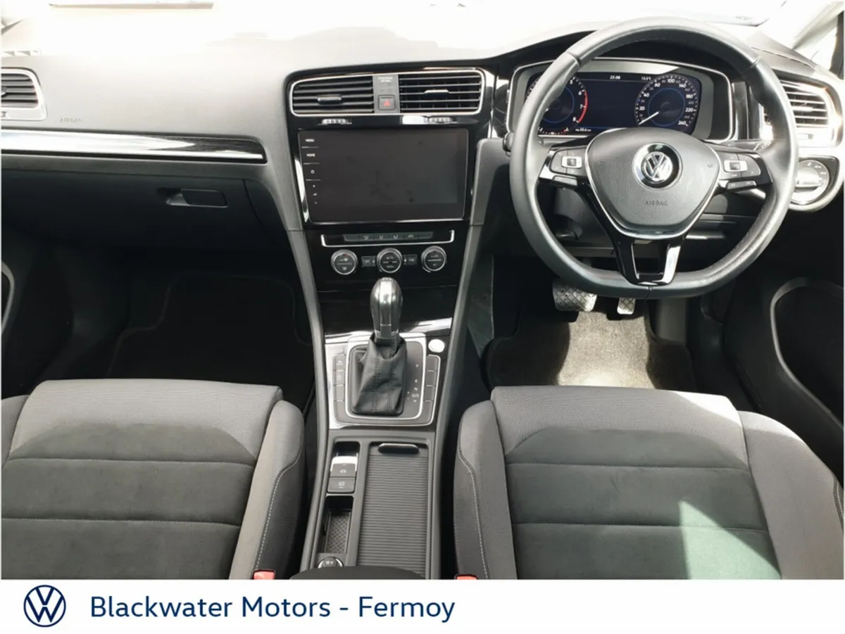 Volkswagen Golf Hatchback, Petrol, 2019, White