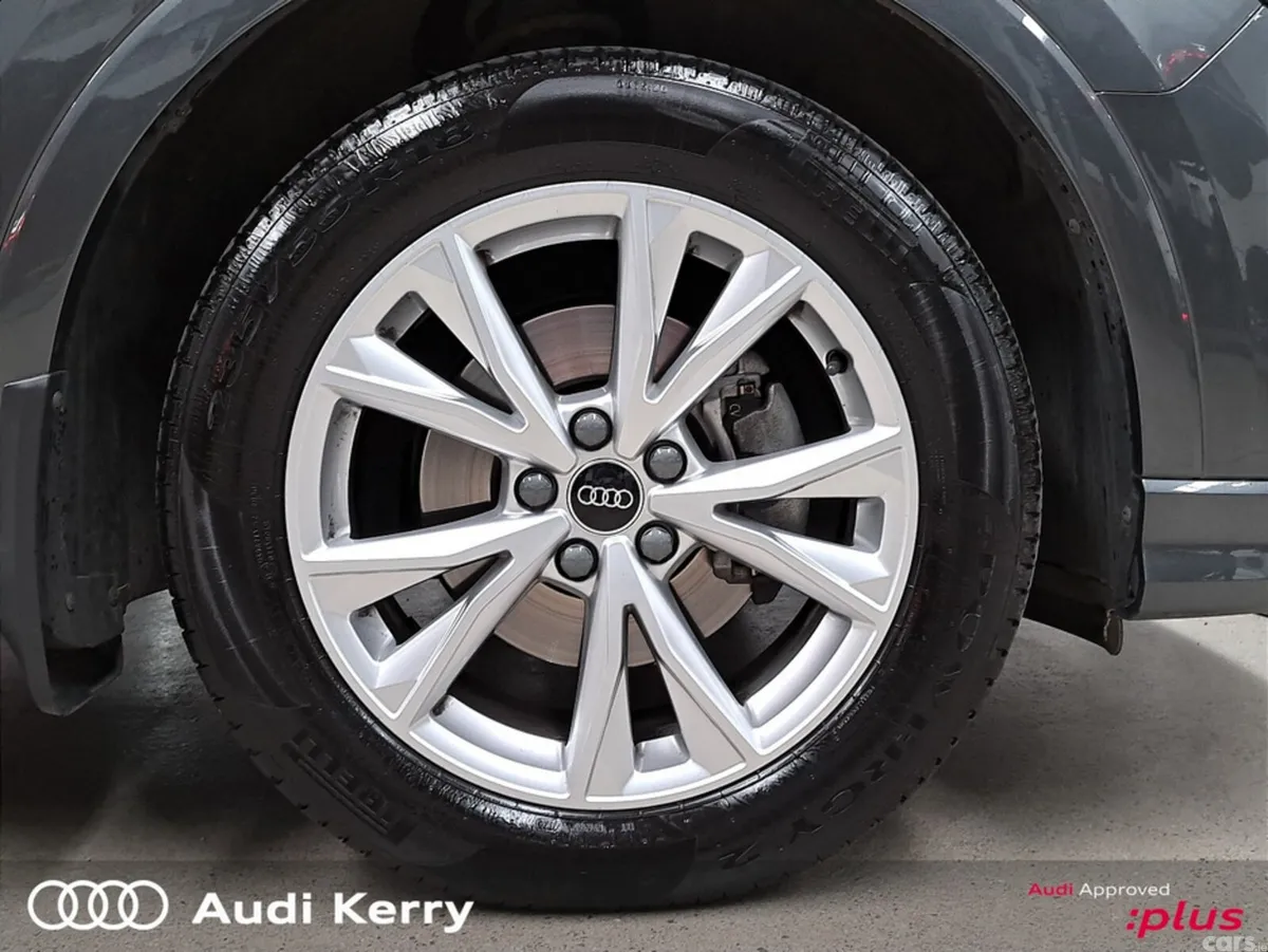 Audi Q3 Hatchback, Diesel, 2024, Grey