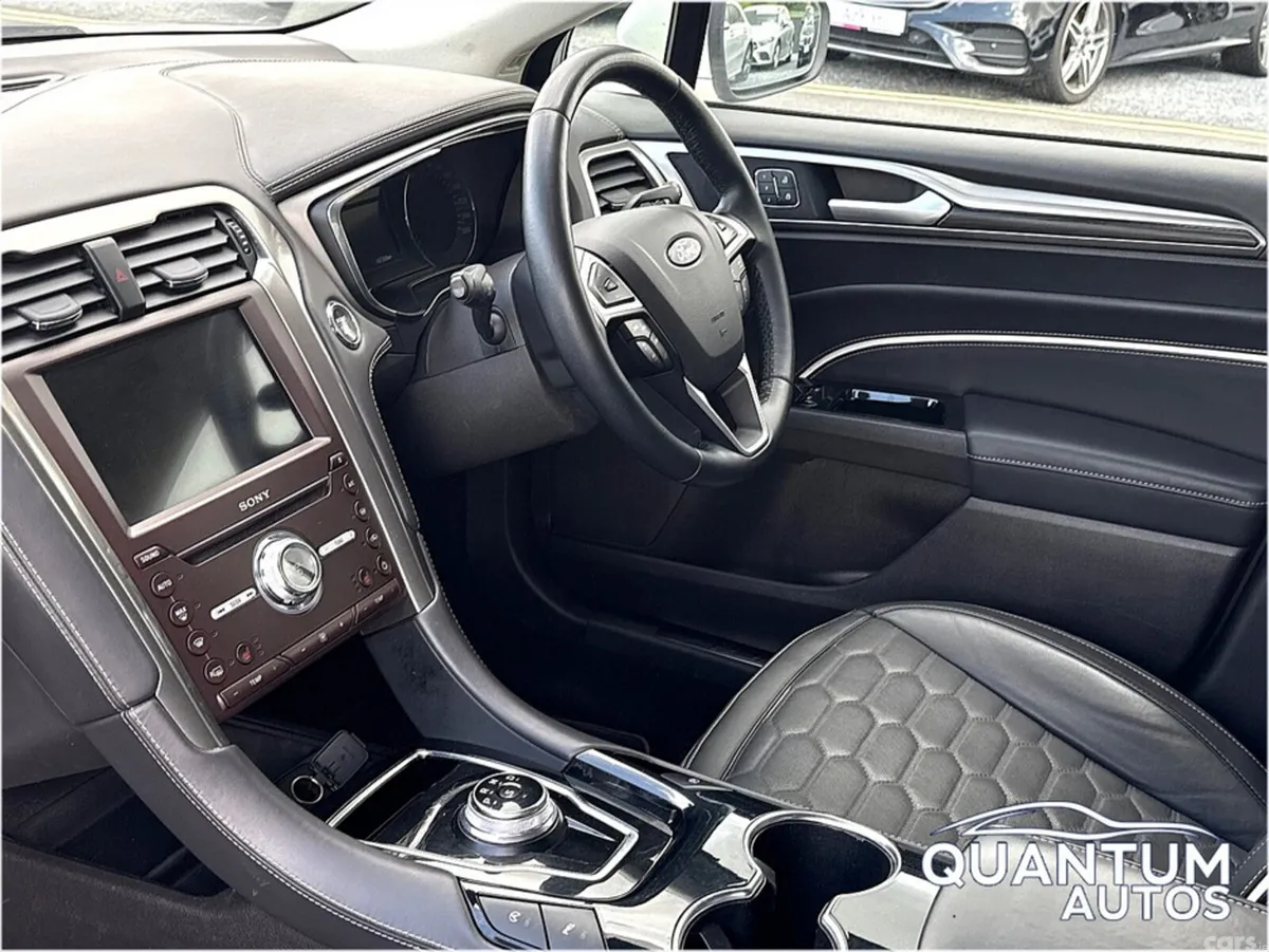 Ford Mondeo Hatchback, Diesel, 2020, White