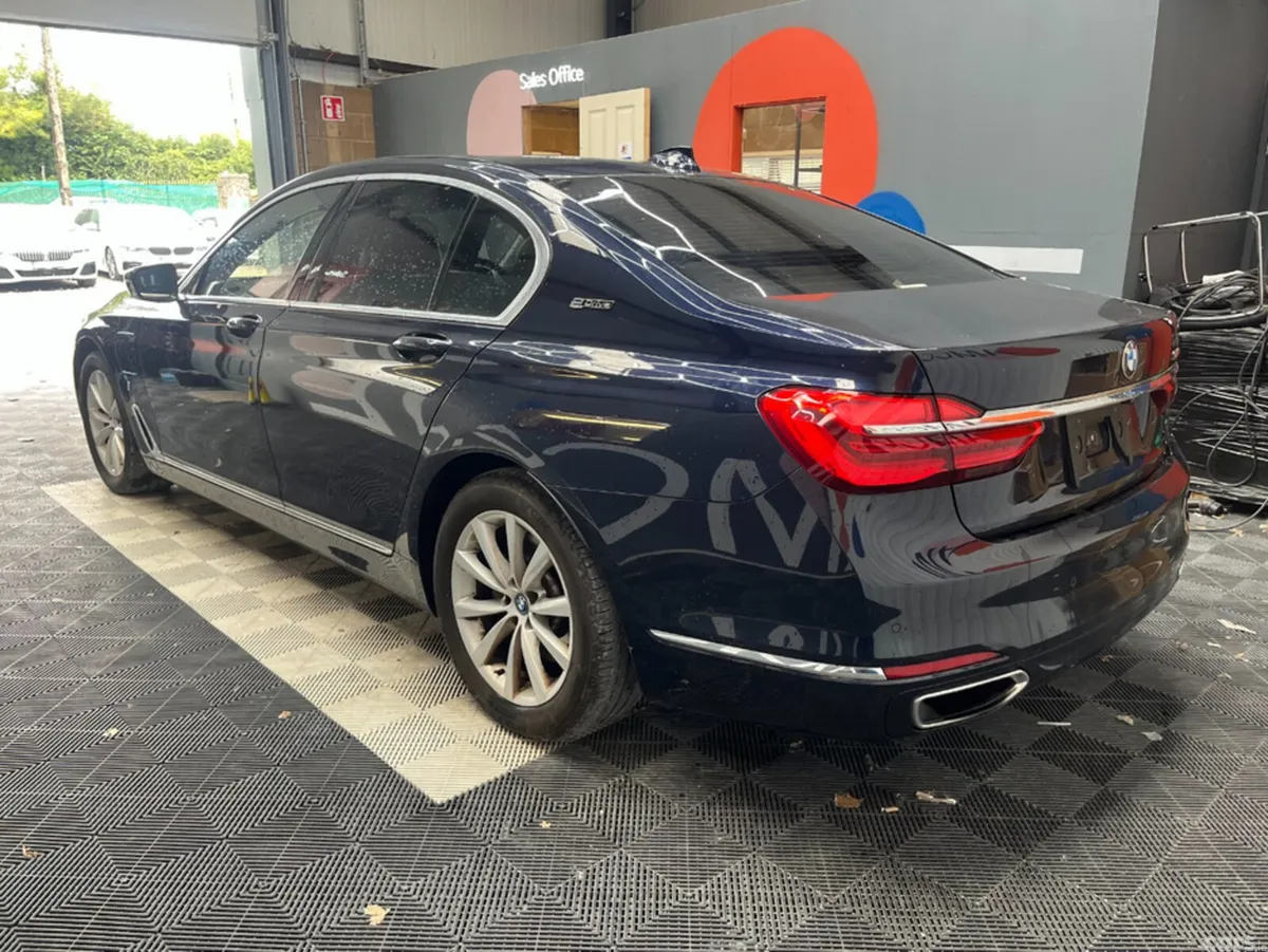 BMW 7-Series Saloon, Petrol, 2017, Blue