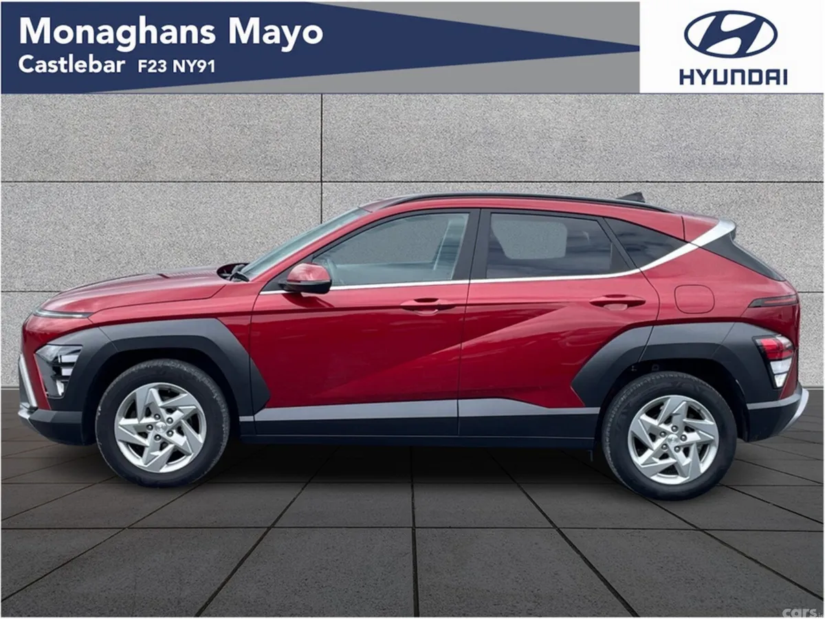Hyundai KONA MPV, Petrol, 2023, Red