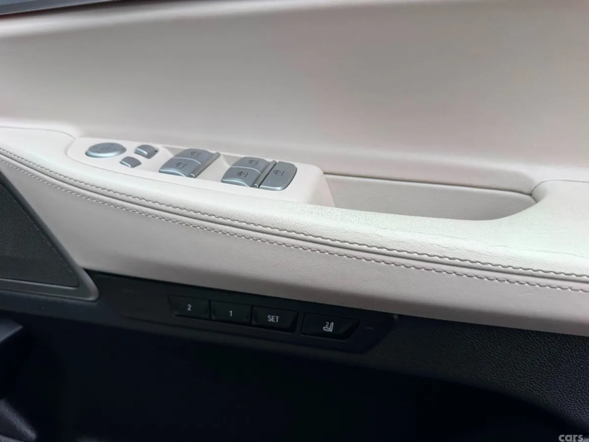 BMW 7-Series Saloon, Petrol Plug-in Hybrid, 2019, Grey
