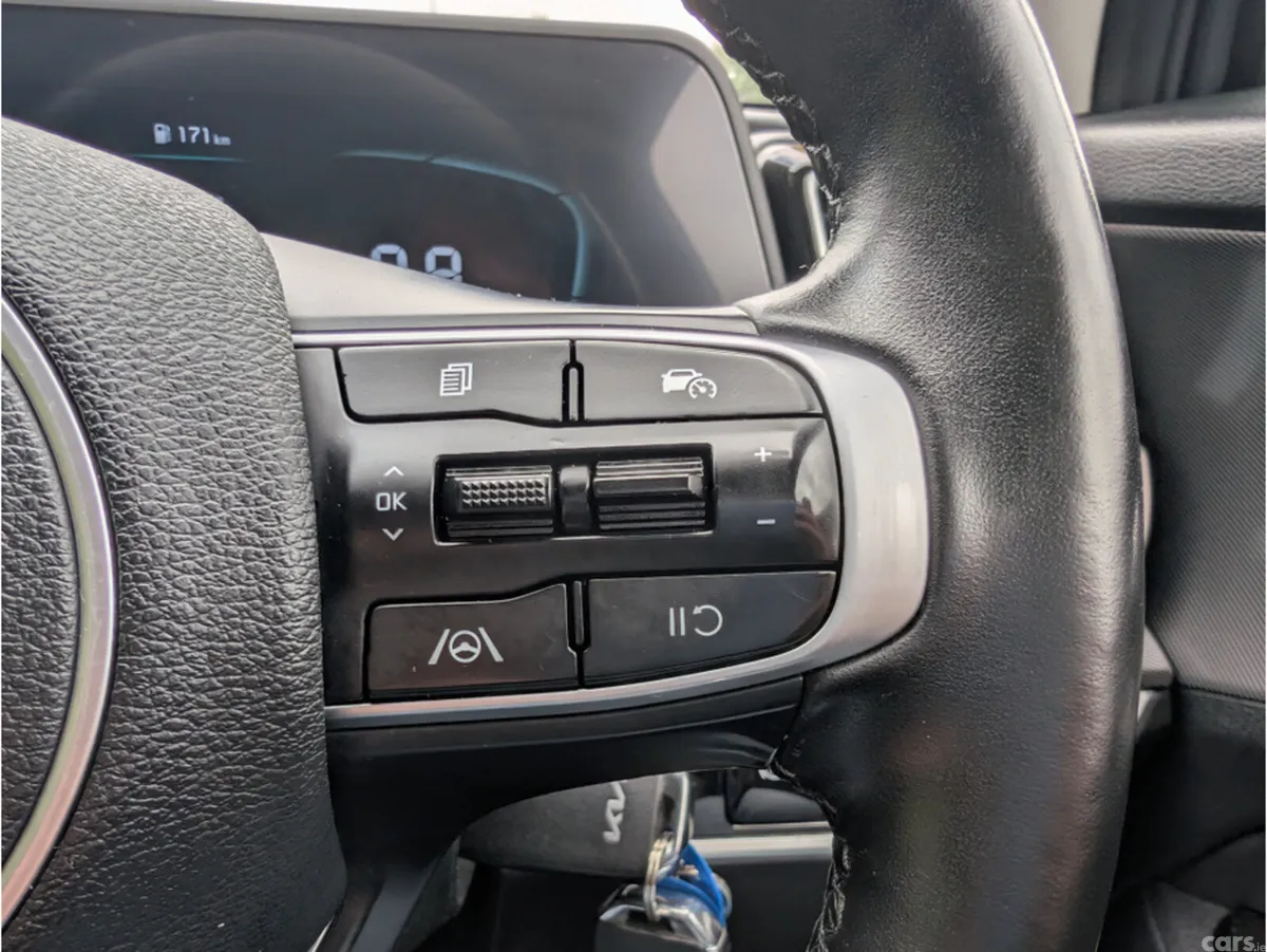 Kia Sportage MPV, Petrol Hybrid, 2023, Grey