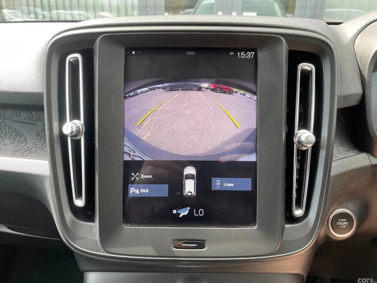Volvo XC40 SUV, Petrol, 2020, Black