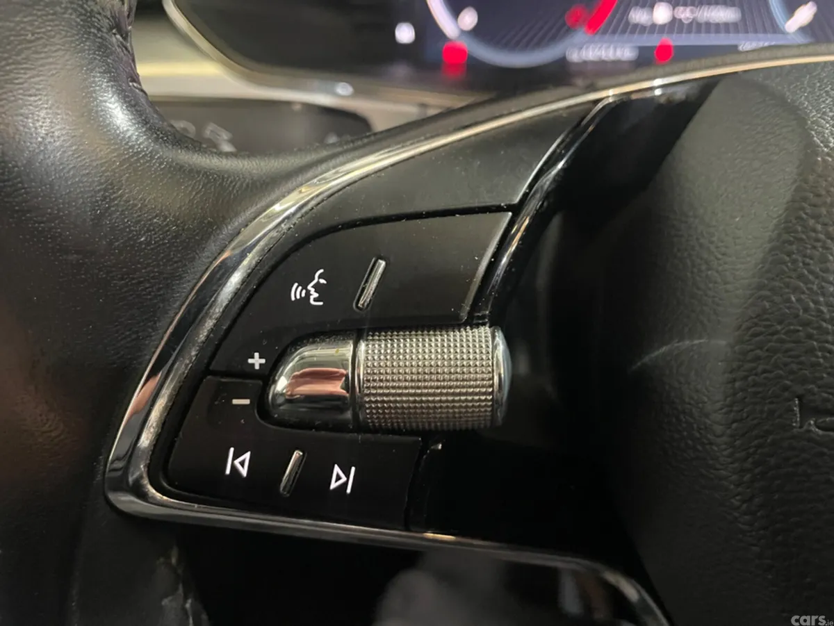 Skoda Superb Hatchback, Diesel, 2022, Black