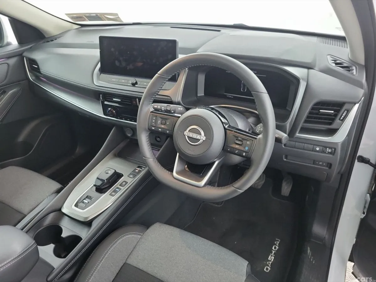 Nissan Qashqai MPV, Petrol Hybrid, 2026, White