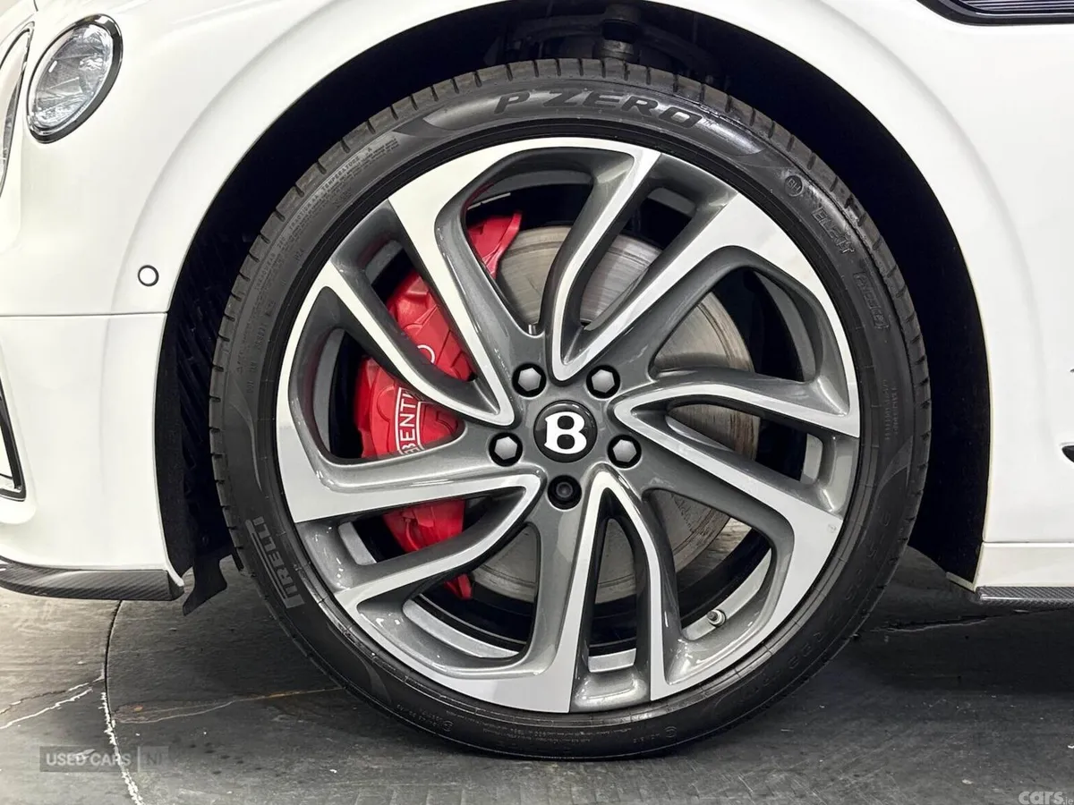 Bentley Flying Spur Saloon, Electric, 2025, White
