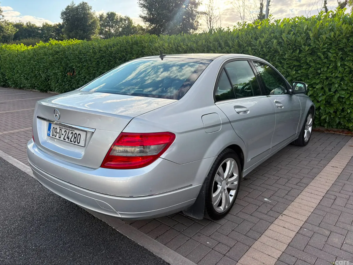 Mercedes-Benz C-Class Saloon, Petrol, 2009, Silver