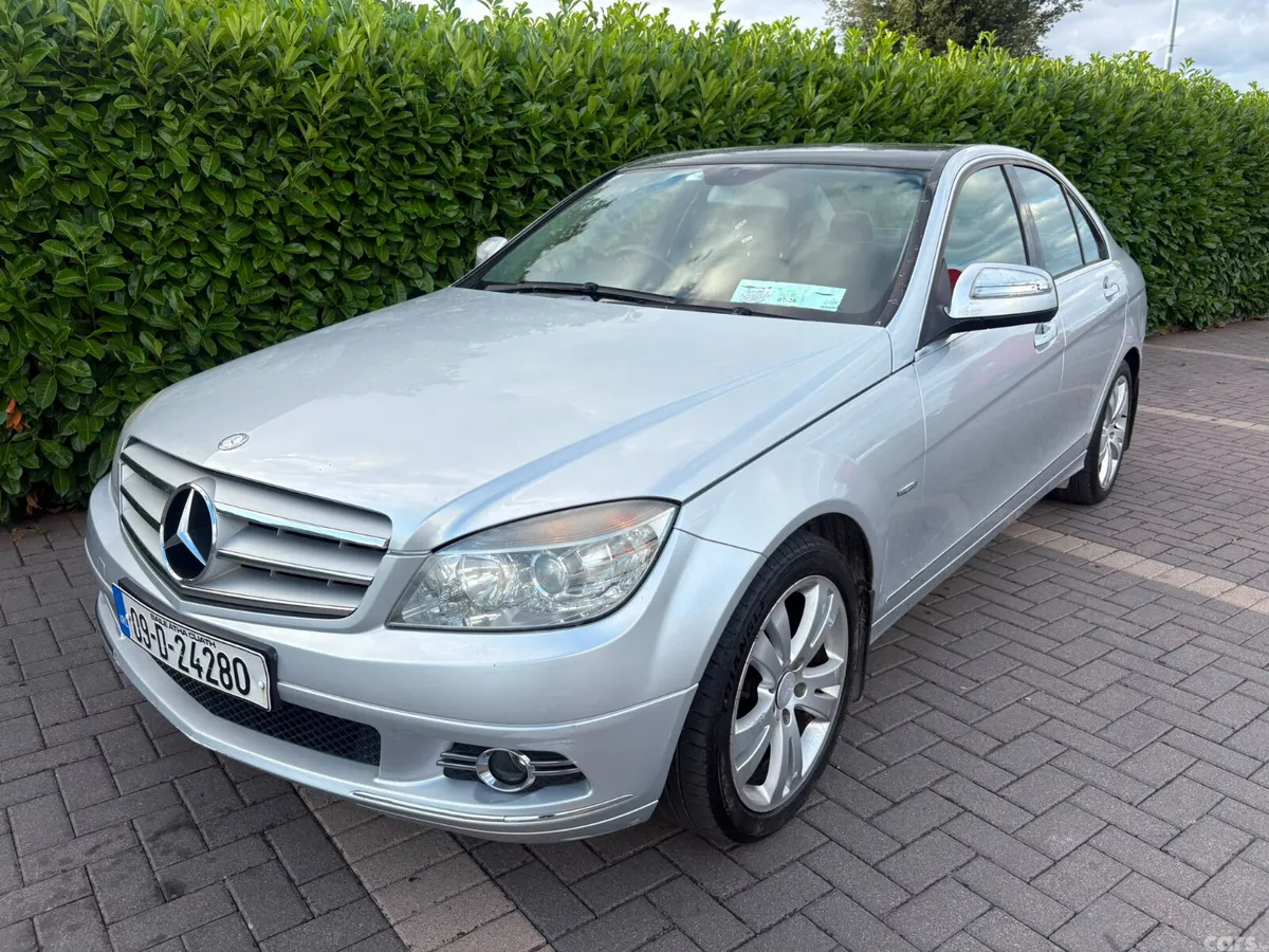 Mercedes-Benz C-Class Saloon, Petrol, 2009, Silver