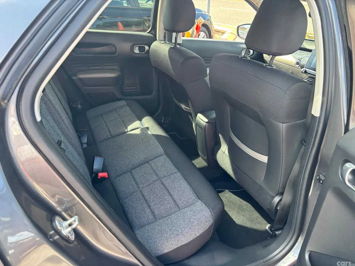 Citroen C4 Cactus Hatchback, Diesel, 2019, Grey