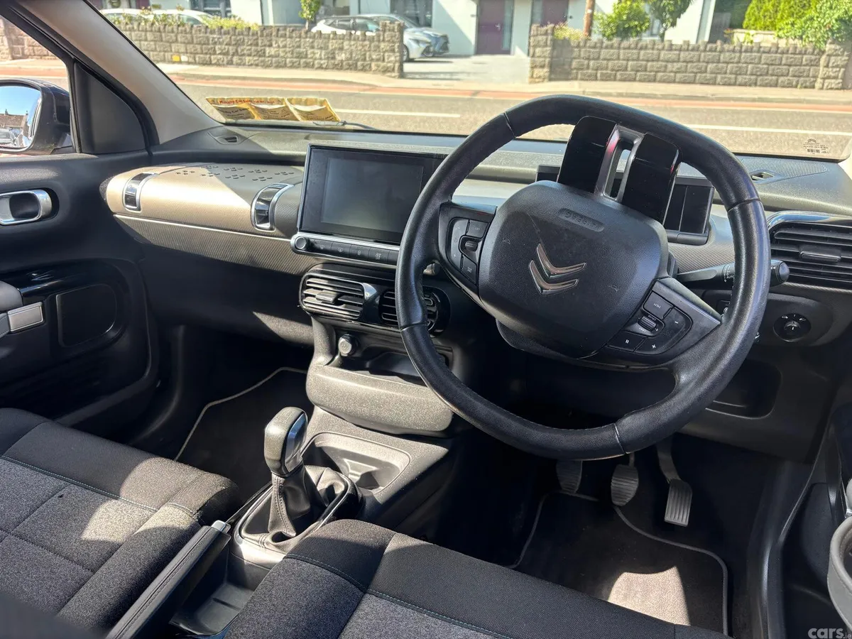 Citroen C4 Cactus Hatchback, Diesel, 2019, Grey