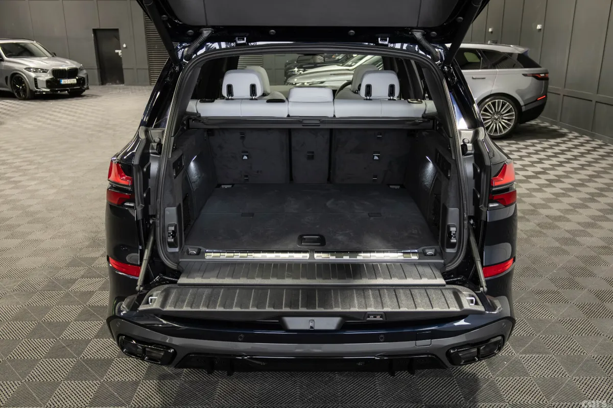 BMW X5 SUV, Petrol Plug-in Hybrid, 2026, Black