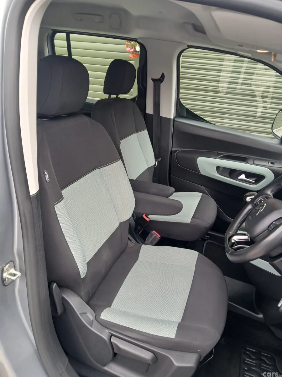 Citroen Berlingo Multispace MPV, Petrol, 2019, Grey