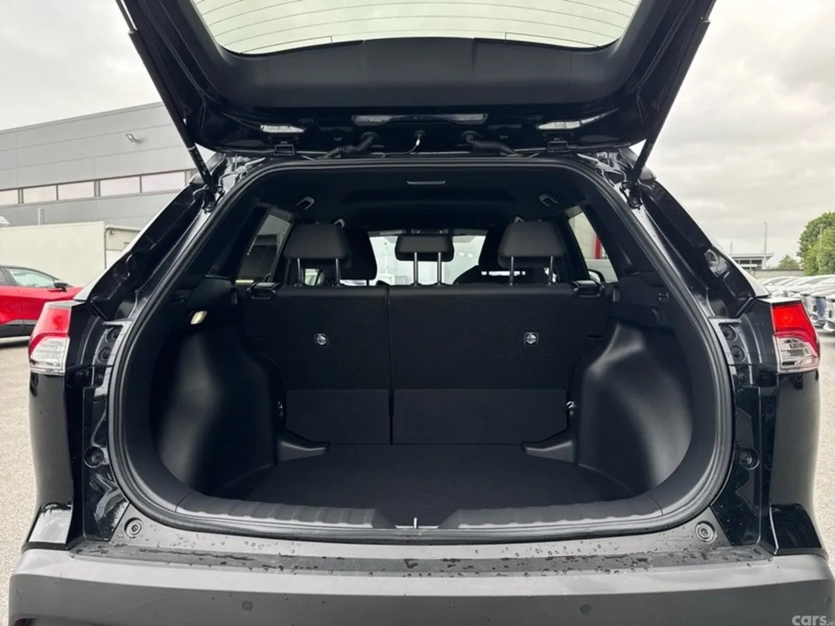 Toyota Corolla SUV, Petrol Hybrid, 2025, Black