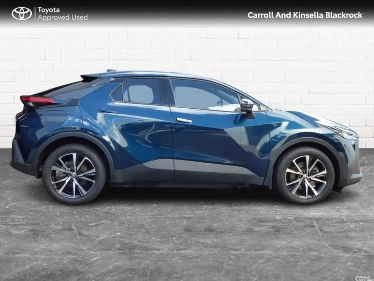 Toyota C-HR Hatchback, Petrol Plug-in Hybrid, 2025, Blue