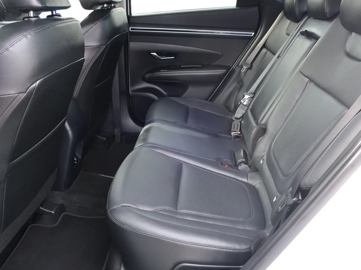 Hyundai Tucson SUV, Diesel, 2022, White