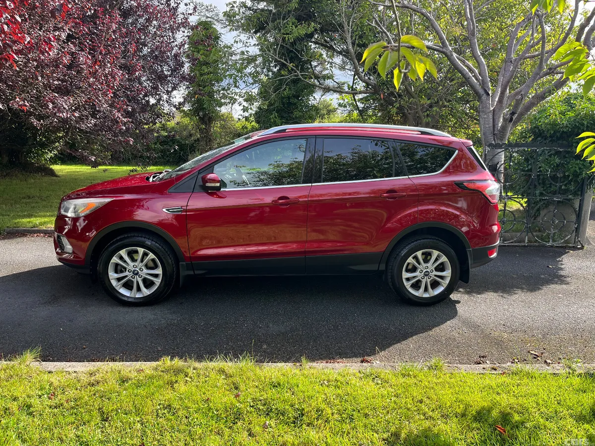 Ford Kuga SUV, Diesel, 2017, Red