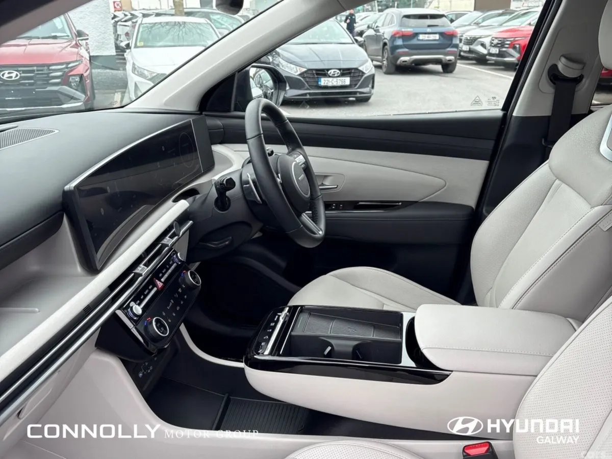 Hyundai Tucson SUV, Petrol Plug-in Hybrid, 2025, Black