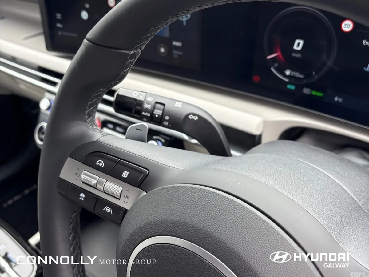Hyundai Tucson SUV, Petrol Plug-in Hybrid, 2025, Black