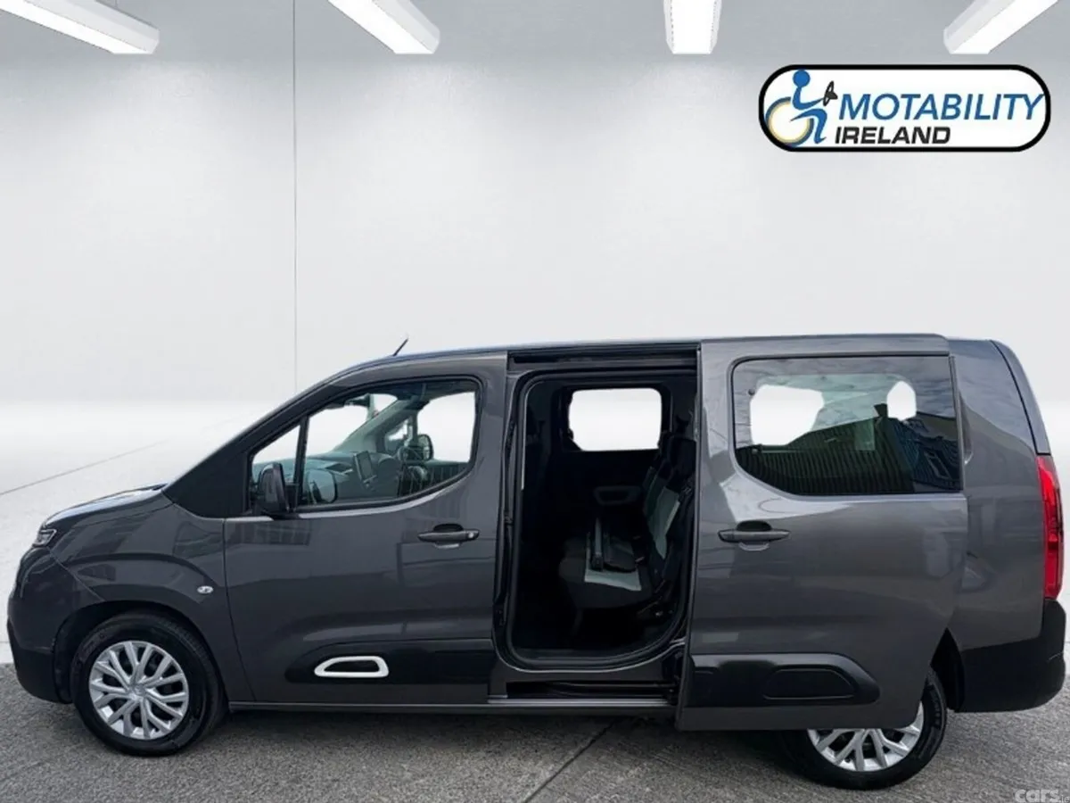 Citroen Berlingo Multispace MPV, Diesel, 2021, Grey