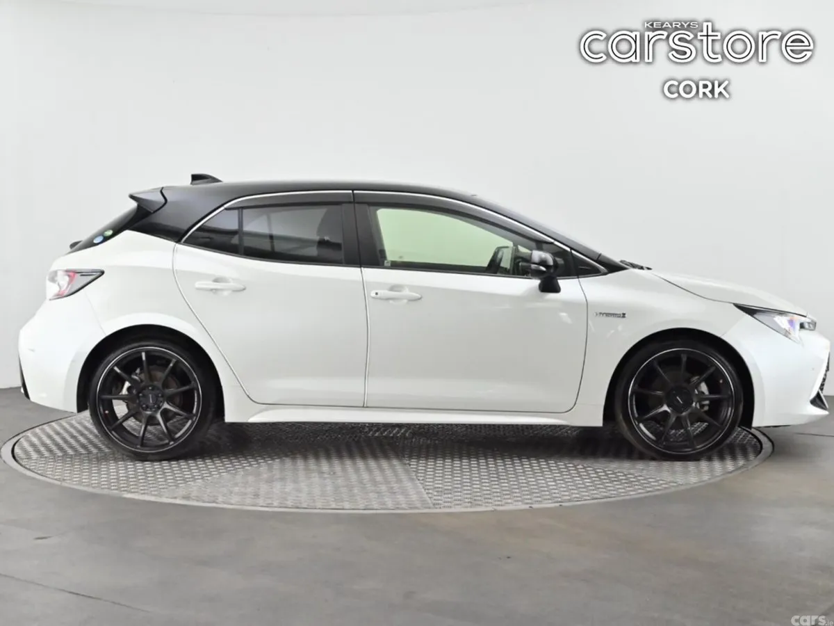 Toyota Corolla Hatchback, Petrol Hybrid, 2019, White