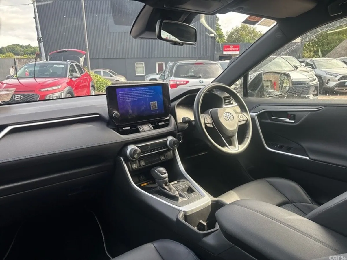 Toyota RAV4 SUV, Petrol Hybrid, 2024, Grey