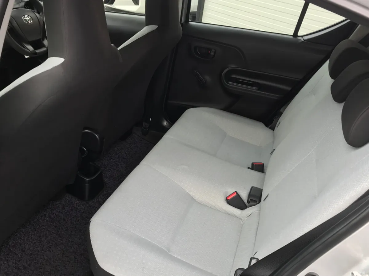Toyota Aqua Hatchback, Petrol Hybrid, 2021, Silver