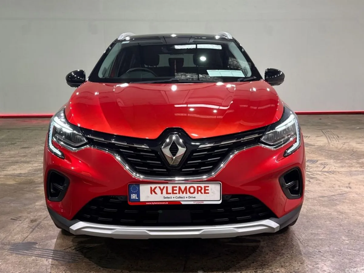 Renault Captur Hatchback, Petrol, 2021, Red