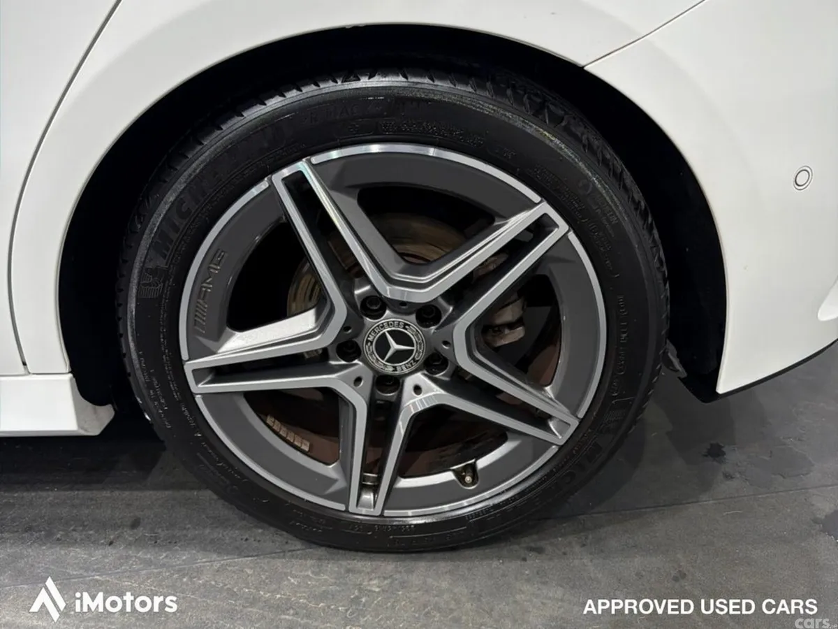 Mercedes-Benz A-Class Hatchback, Petrol, 2019, White