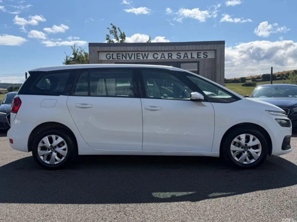 Citroen Grand C4 Picasso MPV, Petrol, 2019, White