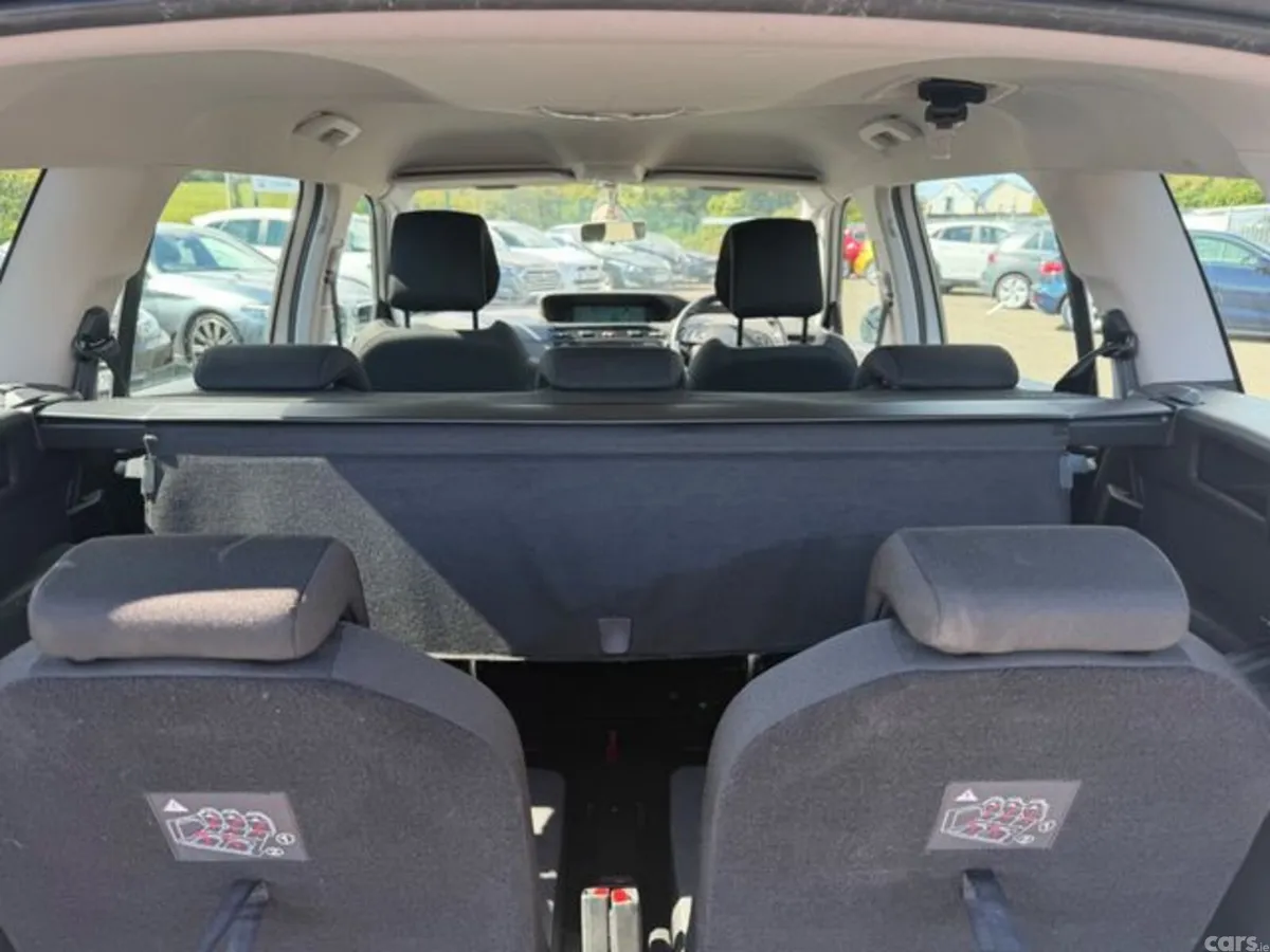Citroen Grand C4 Picasso MPV, Petrol, 2019, White