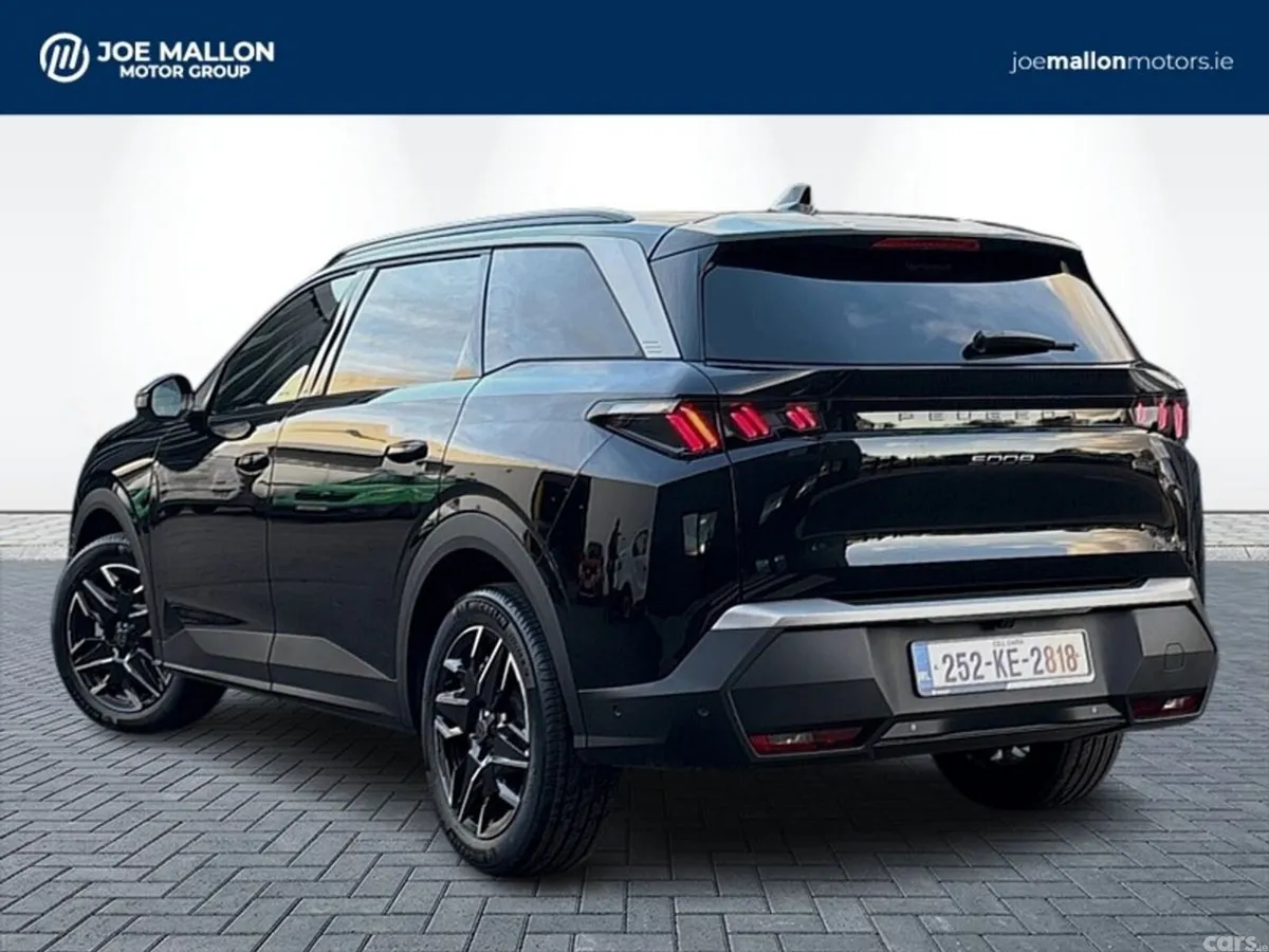 Peugeot 5008 SUV, Petrol Hybrid, 2027, Black