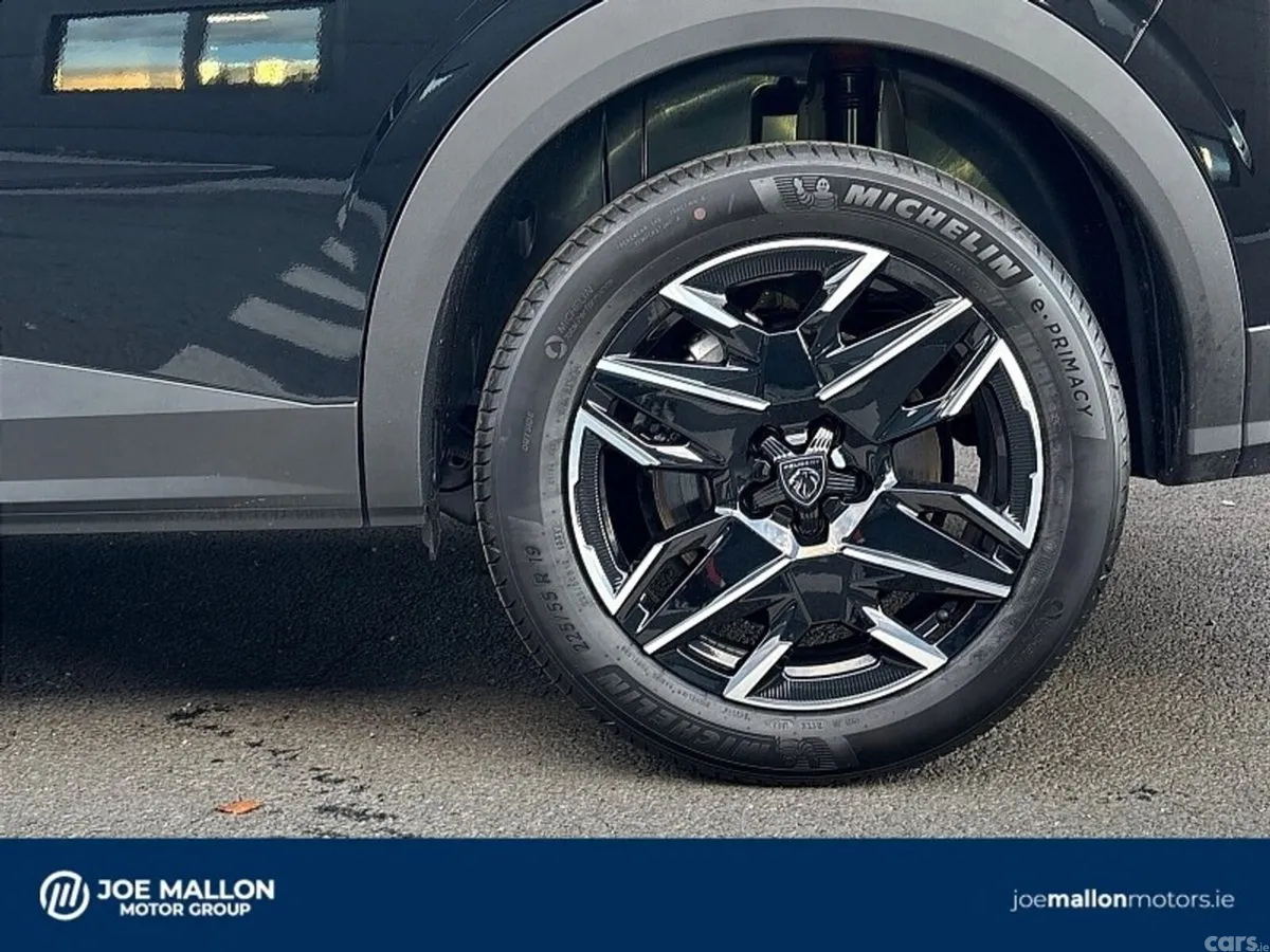 Peugeot 5008 SUV, Petrol Hybrid, 2027, Black
