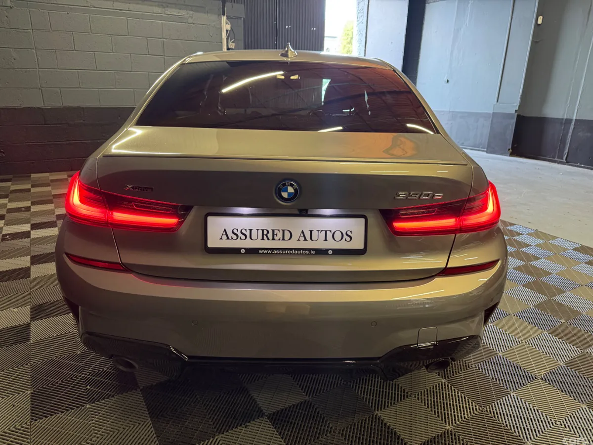 BMW 3-Series Saloon, Petrol Plug-in Hybrid, 2022, Grey