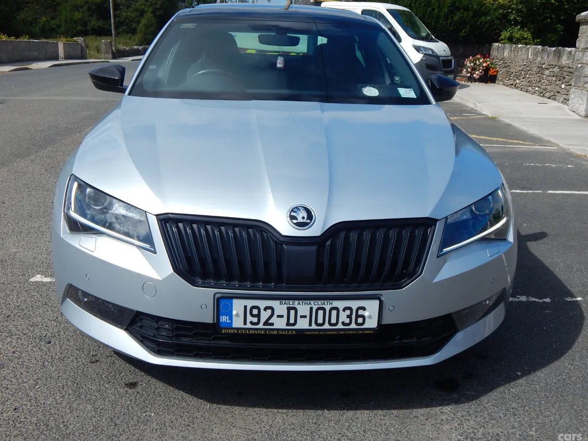 Skoda Superb Saloon, Diesel, 2019, Grey