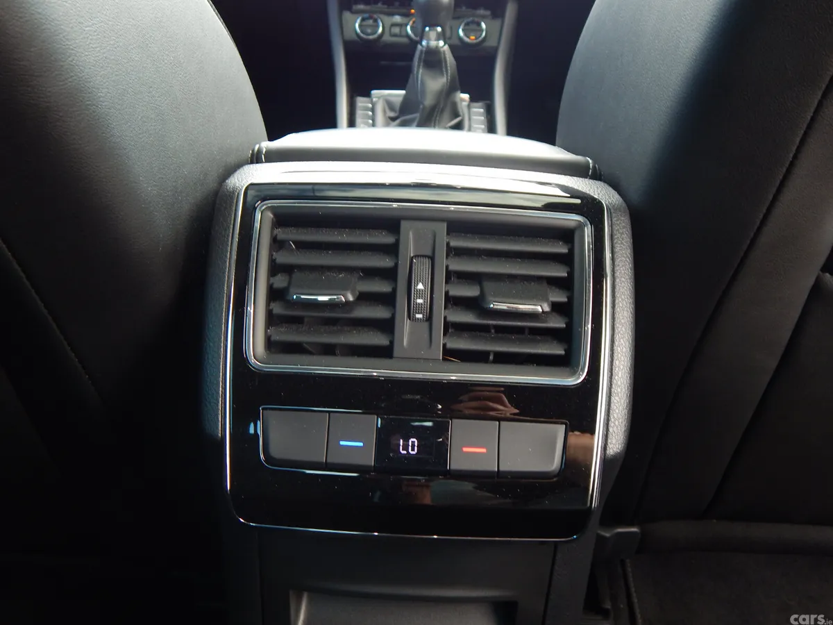 Skoda Superb Saloon, Diesel, 2019, Grey