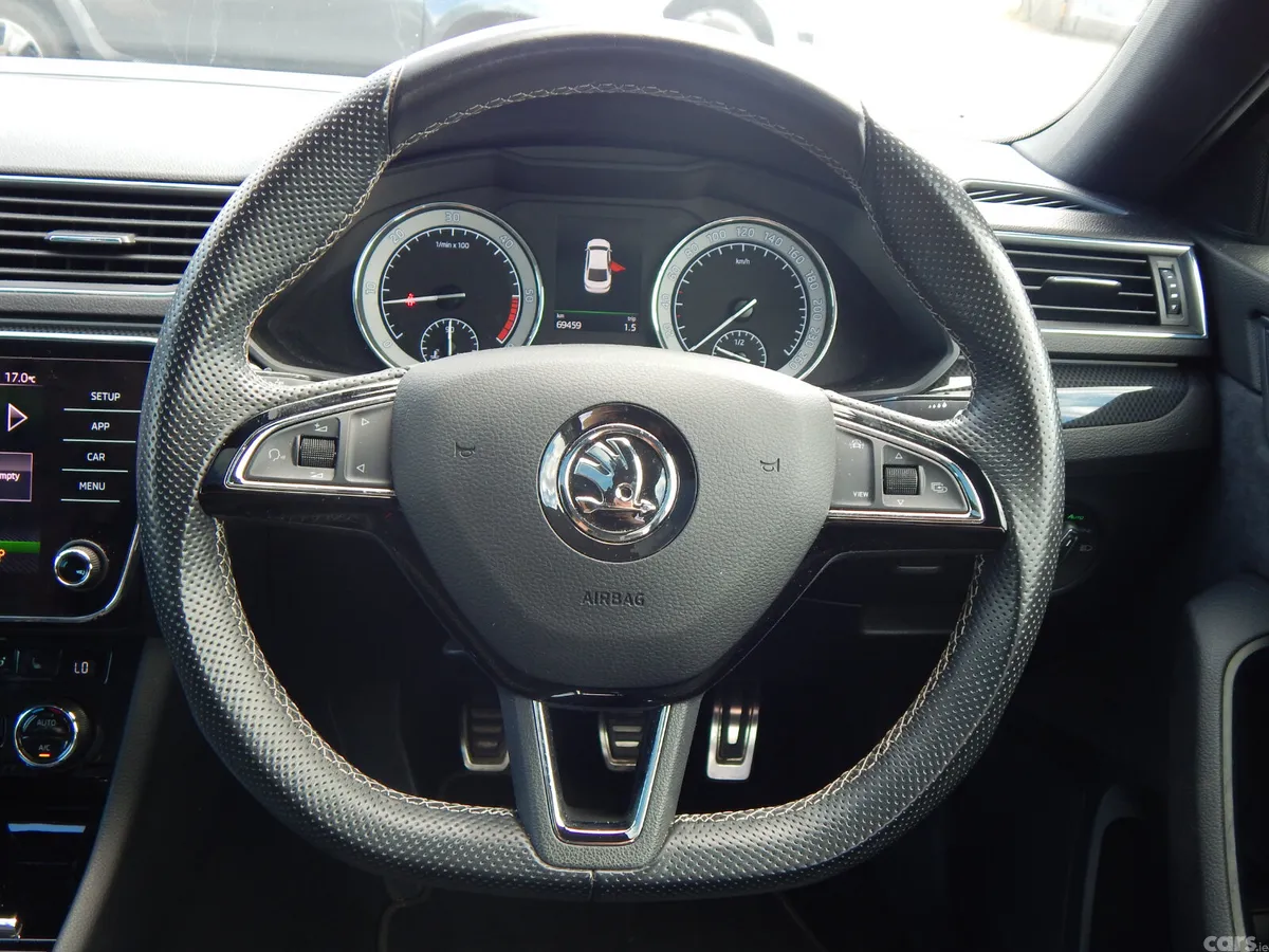 Skoda Superb Saloon, Diesel, 2019, Grey