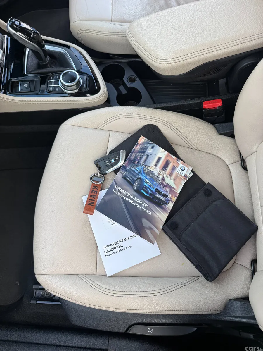 BMW 2-Series SUV, Diesel, 2019, Grey