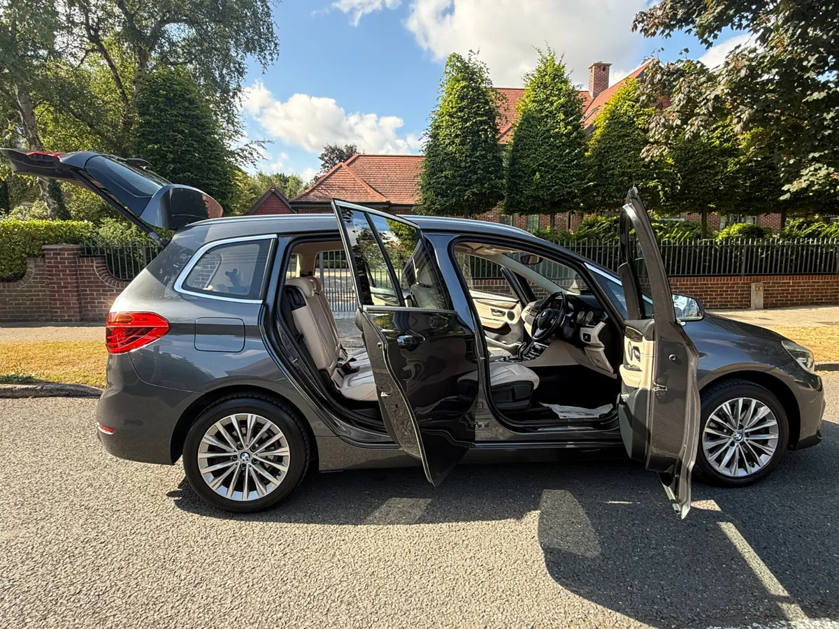 BMW 2-Series SUV, Diesel, 2019, Grey