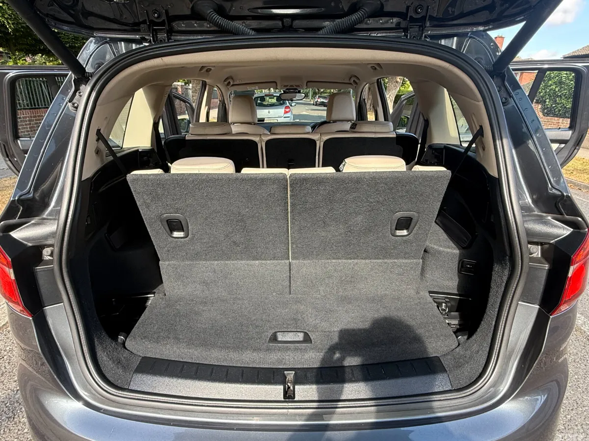 BMW 2-Series SUV, Diesel, 2019, Grey