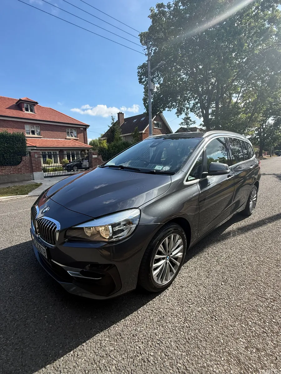 BMW 2-Series SUV, Diesel, 2019, Grey