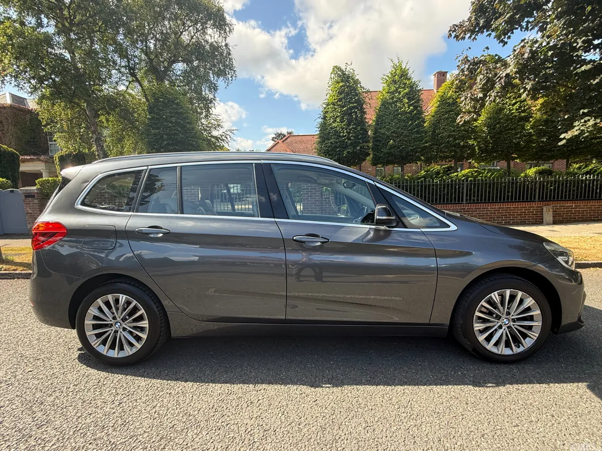 BMW 2-Series SUV, Diesel, 2019, Grey