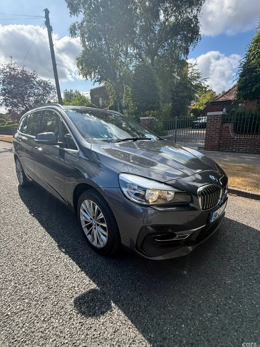 BMW 2-Series SUV, Diesel, 2019, Grey
