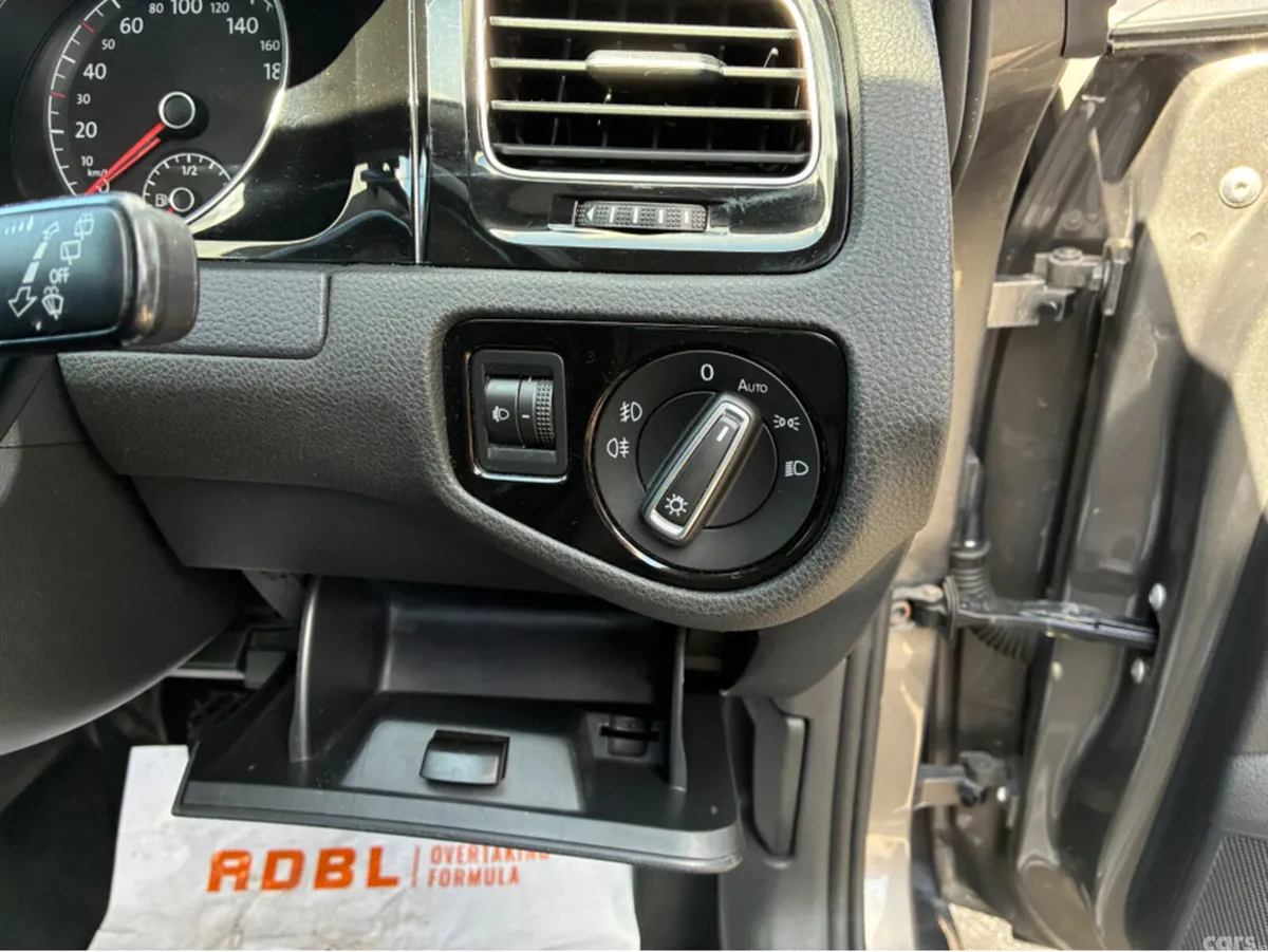 Volkswagen Golf Hatchback, Diesel, 2017, Grey