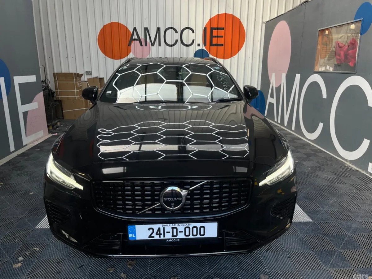 Volvo V60 Estate, Petrol Hybrid, 2024, Black