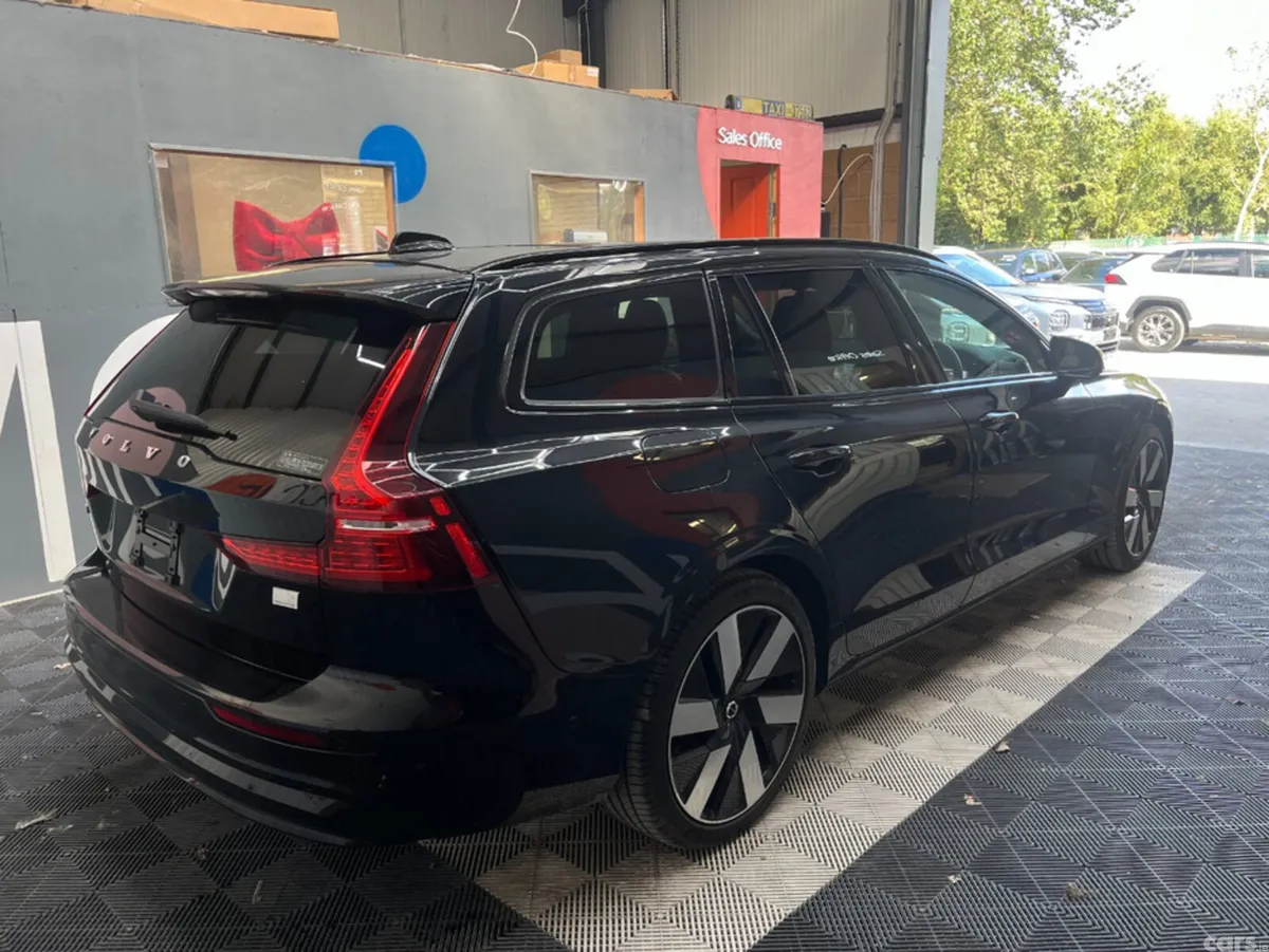 Volvo V60 Estate, Petrol Hybrid, 2024, Black