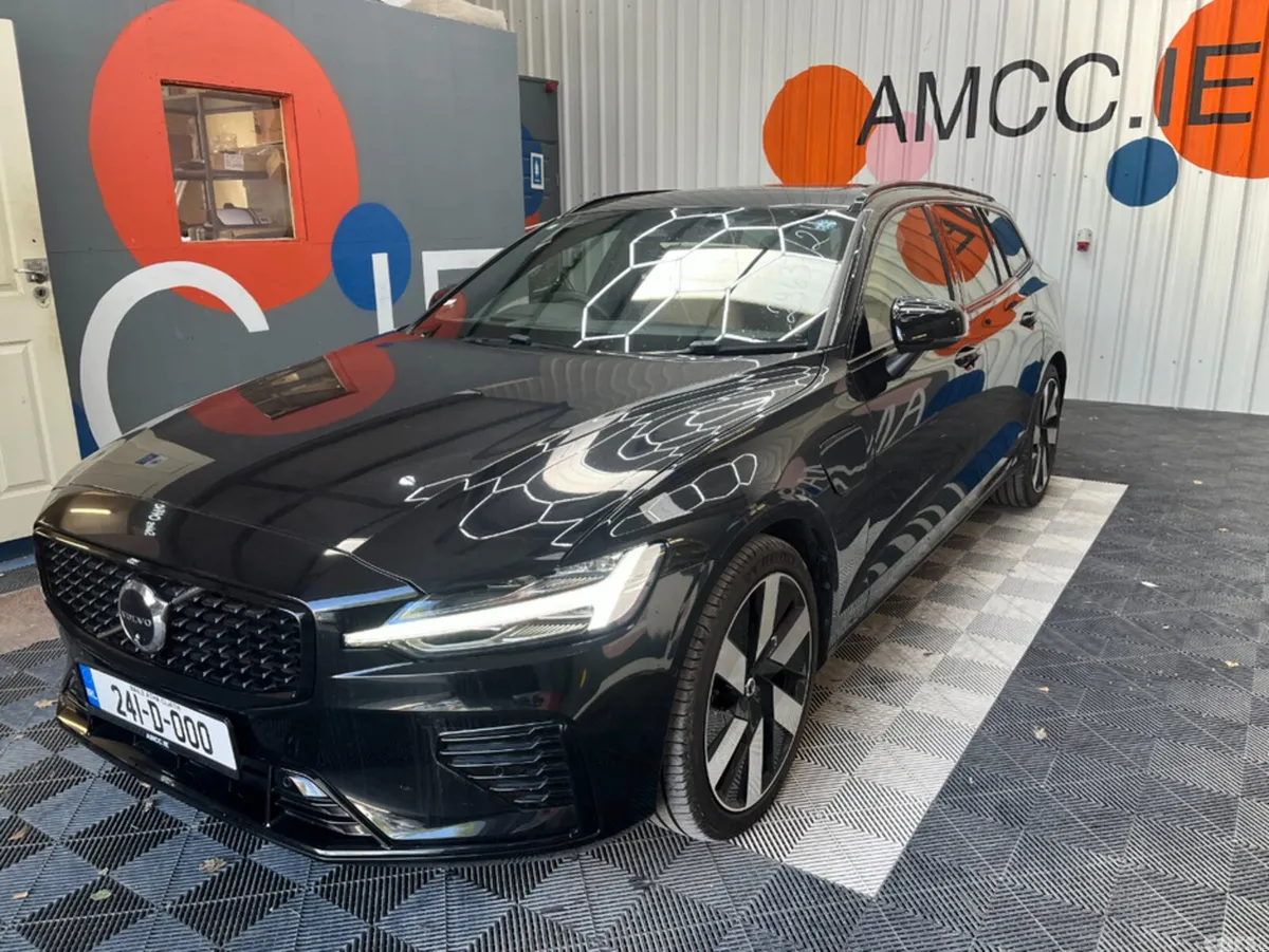 Volvo V60 Estate, Petrol Hybrid, 2024, Black