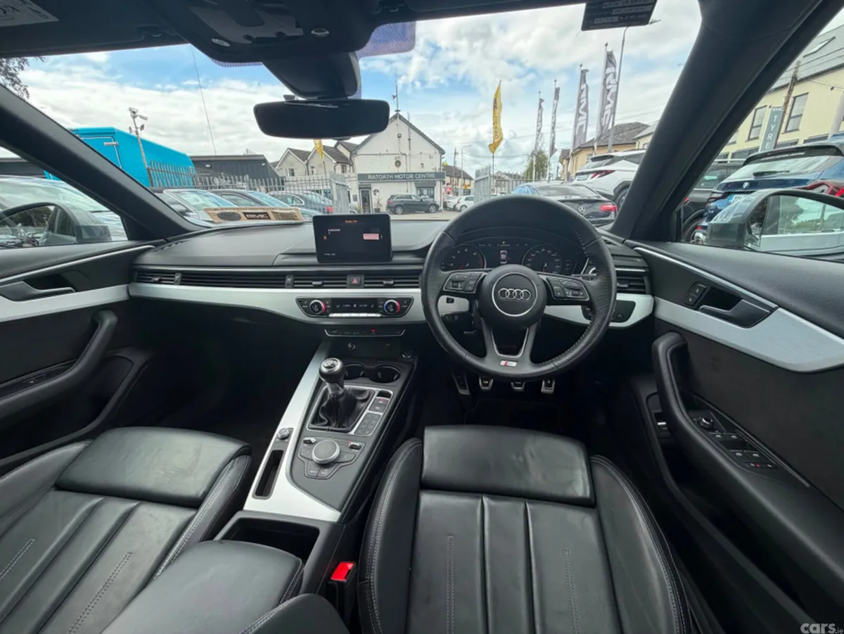 Audi A4 Saloon, Petrol, 2019, Grey