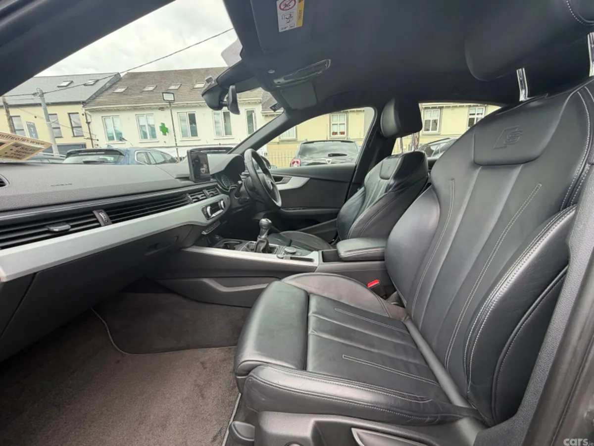 Audi A4 Saloon, Petrol, 2019, Grey