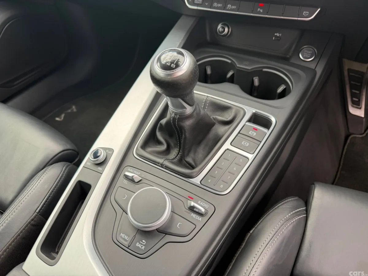 Audi A4 Saloon, Petrol, 2019, Grey